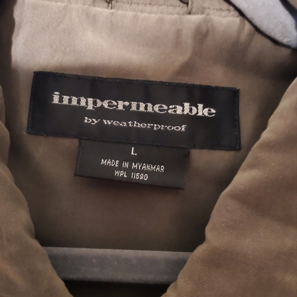 Impermeable Weatherproof Jacket Size Large - image 3